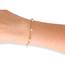 Load image into Gallery viewer, Dainty Sutton Pearl Beaded Bracelet