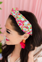 Load image into Gallery viewer, Brianna Cannon Bright Daisy Headband
