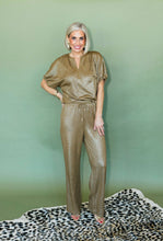 Load image into Gallery viewer, Gold Silk Set
