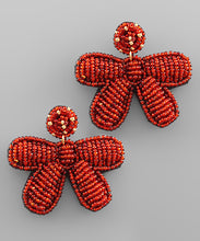 Load image into Gallery viewer, Tie A Bow On It Seeded Earrings

