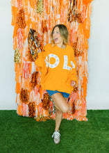 Load image into Gallery viewer, VOLS Balloon Sleeve Pullover

