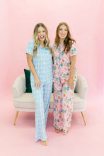 Load image into Gallery viewer, DOORBUSTER Christmas Pajamas
