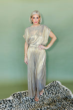 Load image into Gallery viewer, Gold Flowy Metallic Set
