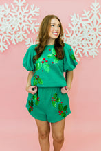 Load image into Gallery viewer, Green Poof Sleeve Holly Top
