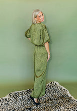 Load image into Gallery viewer, Glam Olive Polka Dot Set
