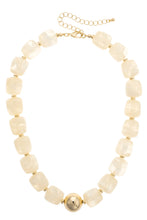 Load image into Gallery viewer, Palermo Resin Beaded Necklace
